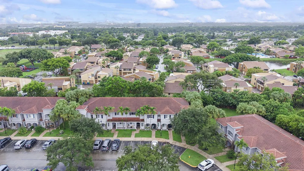 8274 SW 29th Street Miramar, FL 33025