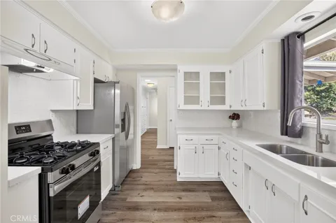1742 E Foothill Dr.