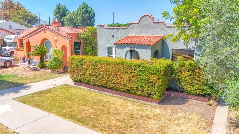 6479 Brayton Long Beach, CA 90805
