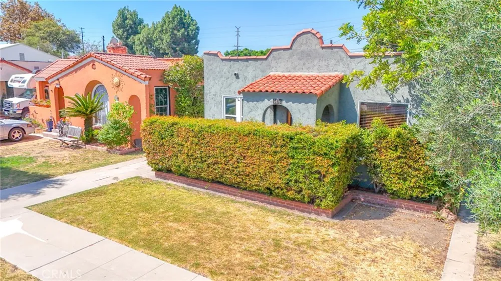 6479 Brayton Long Beach, CA 90805