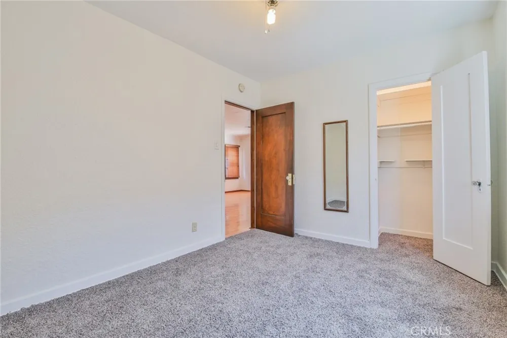 6479 Brayton Long Beach, CA 90805