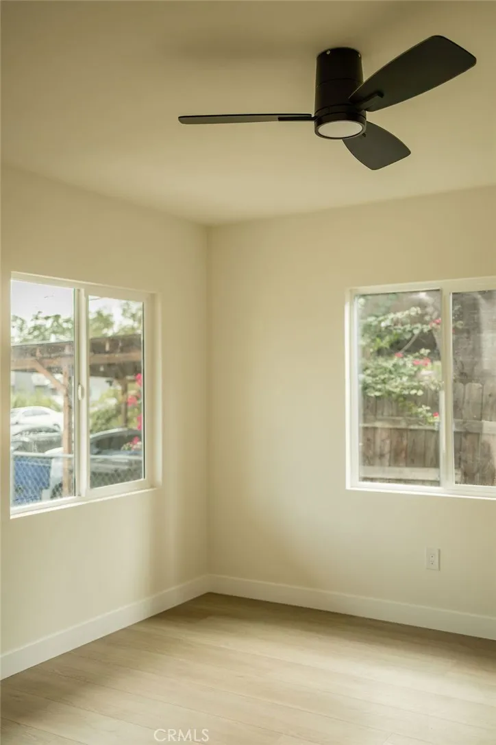 164 E 10th Street San Bernardino, CA 92410