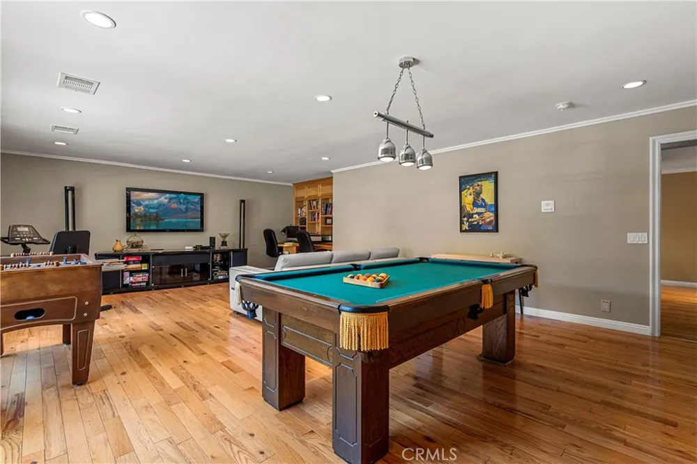 6865 E Georgetown Anaheim Hills, CA 92807