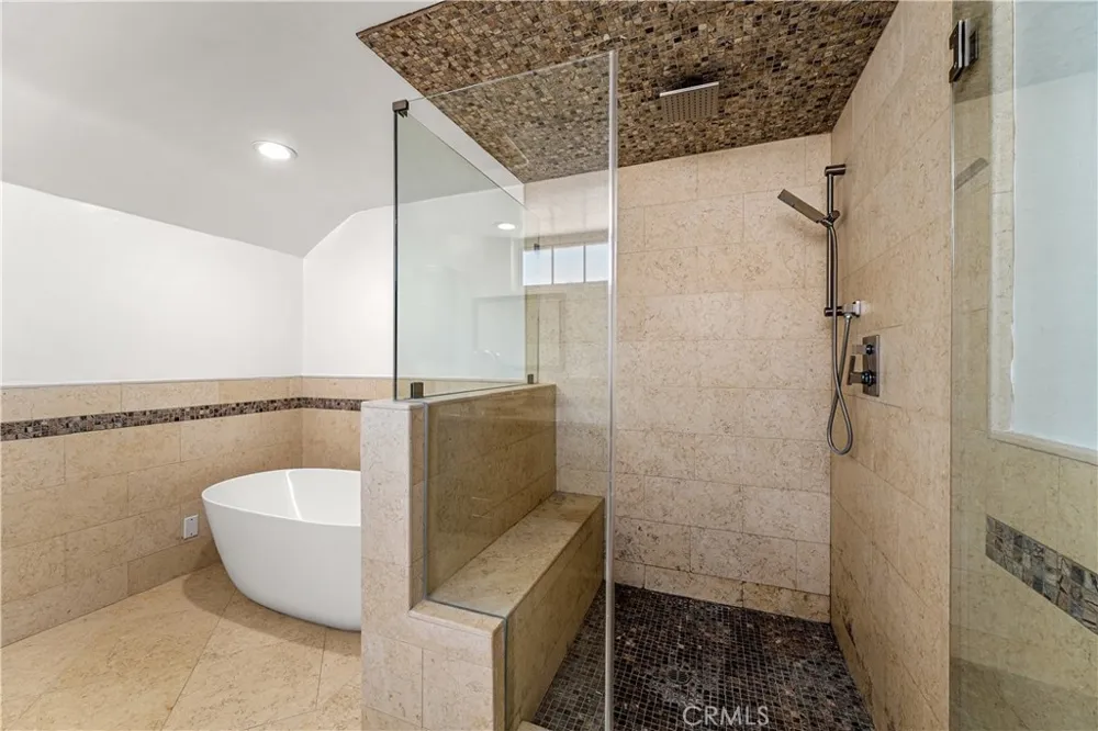 6865 E Georgetown Anaheim Hills, CA 92807