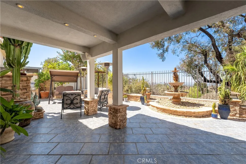 6865 E Georgetown Anaheim Hills, CA 92807