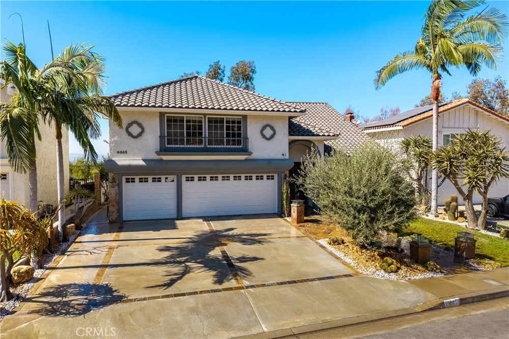 6865 E Georgetown Anaheim Hills, CA 92807