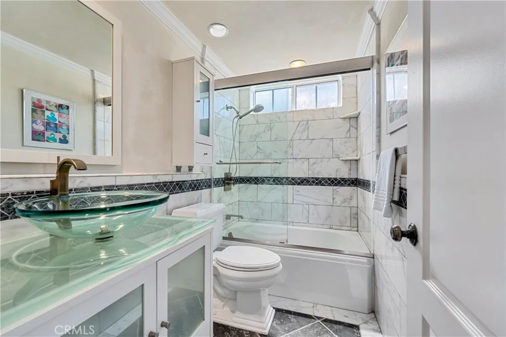 6865 E Georgetown Anaheim Hills, CA 92807