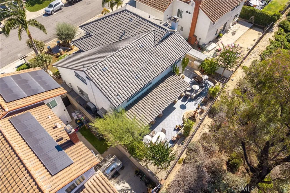6865 E Georgetown Anaheim Hills, CA 92807