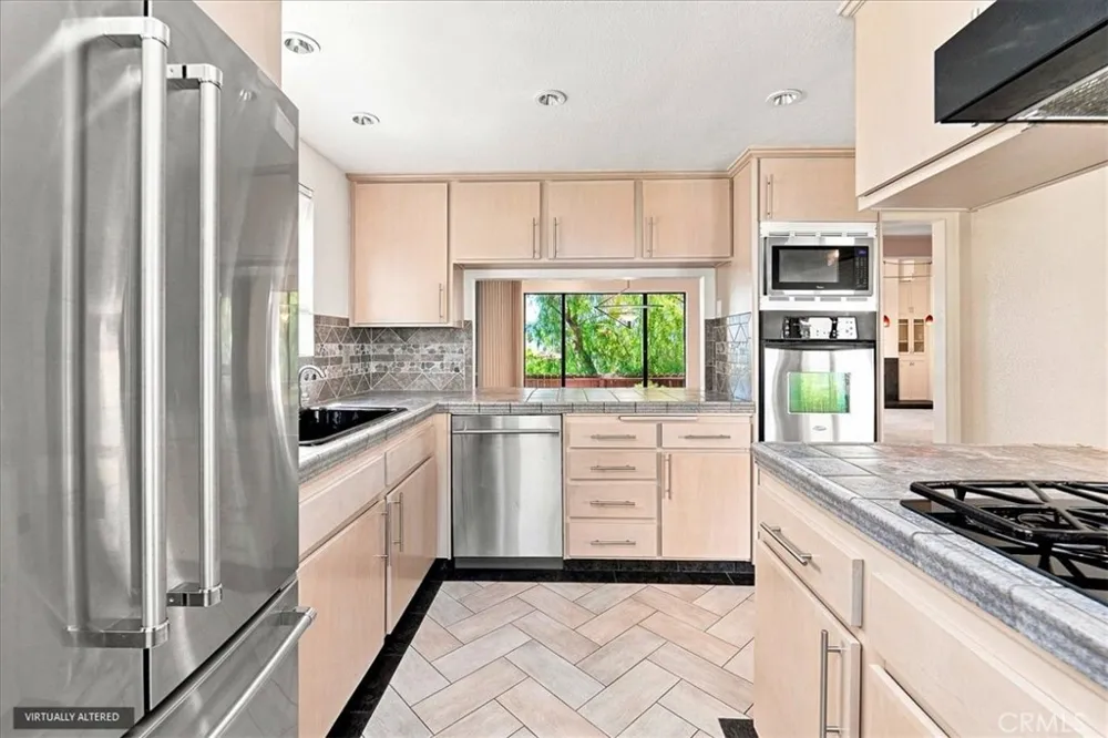 440 Elsmere Drive Riverside, CA 92506