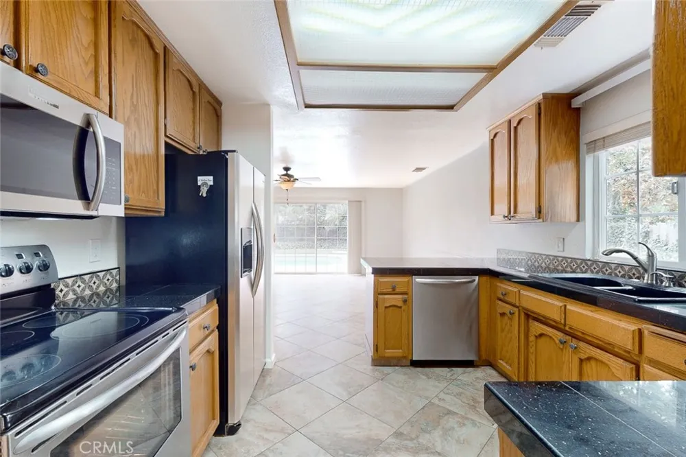 3450 Bob Court Yuba City, CA 95993