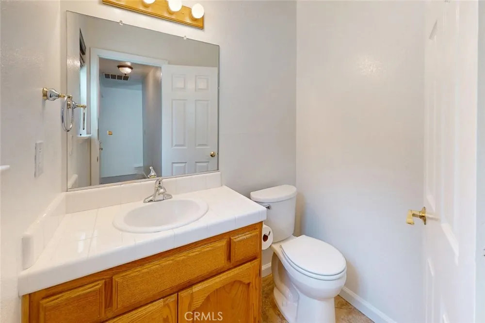 3450 Bob Court Yuba City, CA 95993