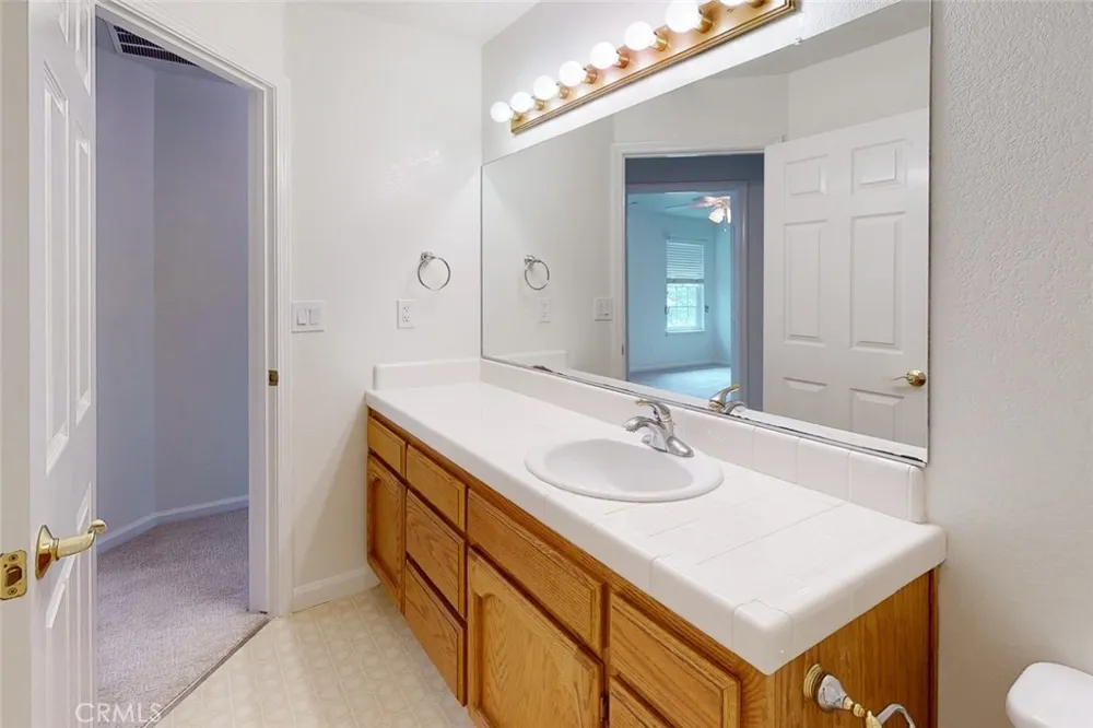 3450 Bob Court Yuba City, CA 95993