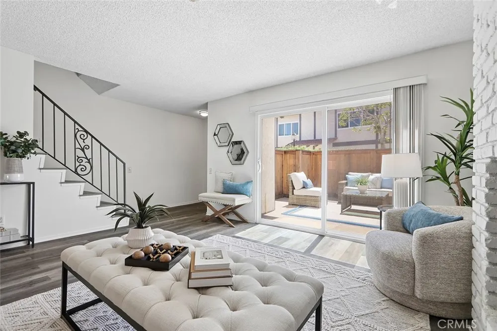 2120 Dufour Avenue #5 Redondo Beach, CA 90278