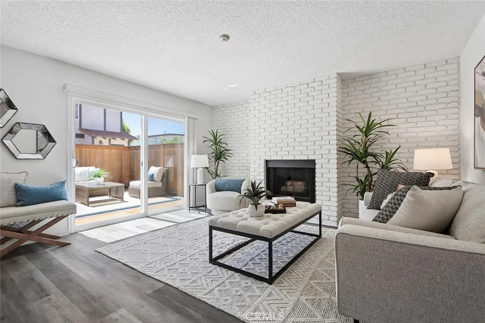 2120 Dufour Avenue #5 Redondo Beach, CA 90278