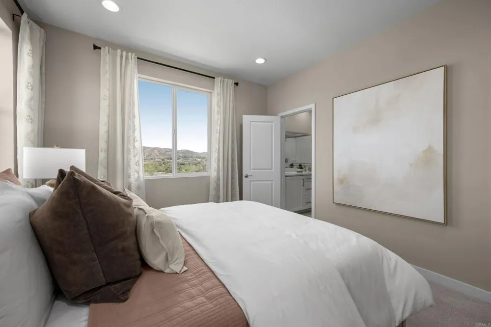7609 Quest Lane Santee, CA 92071