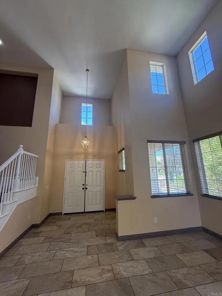 37978 Spur Drive Murrieta, CA 92563