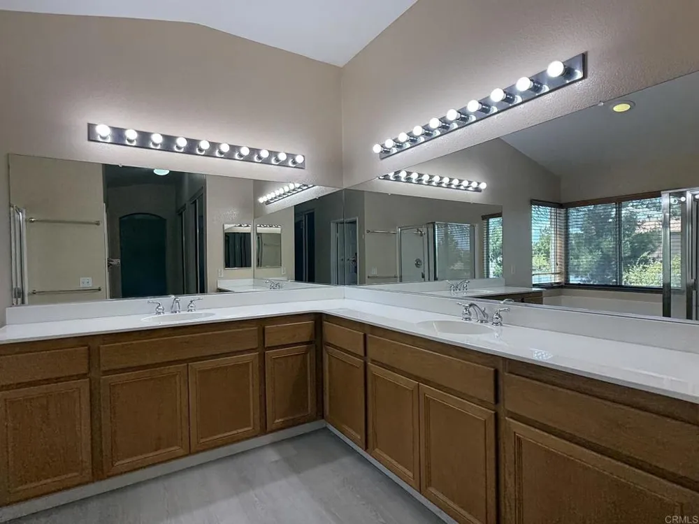 37978 Spur Drive Murrieta, CA 92563