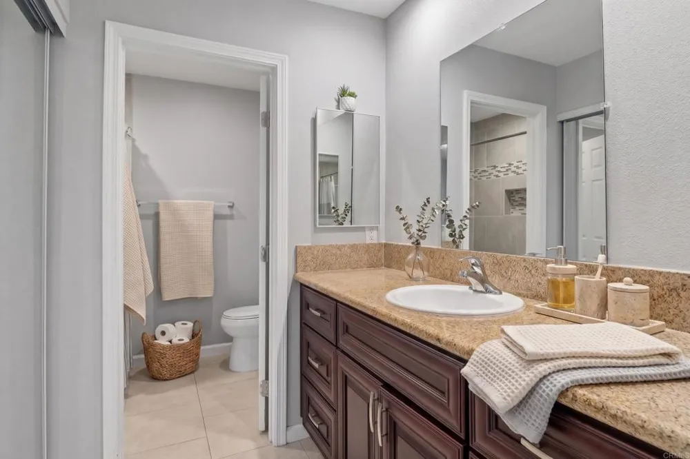 552 Canyon Drive #29 Oceanside, CA 92054