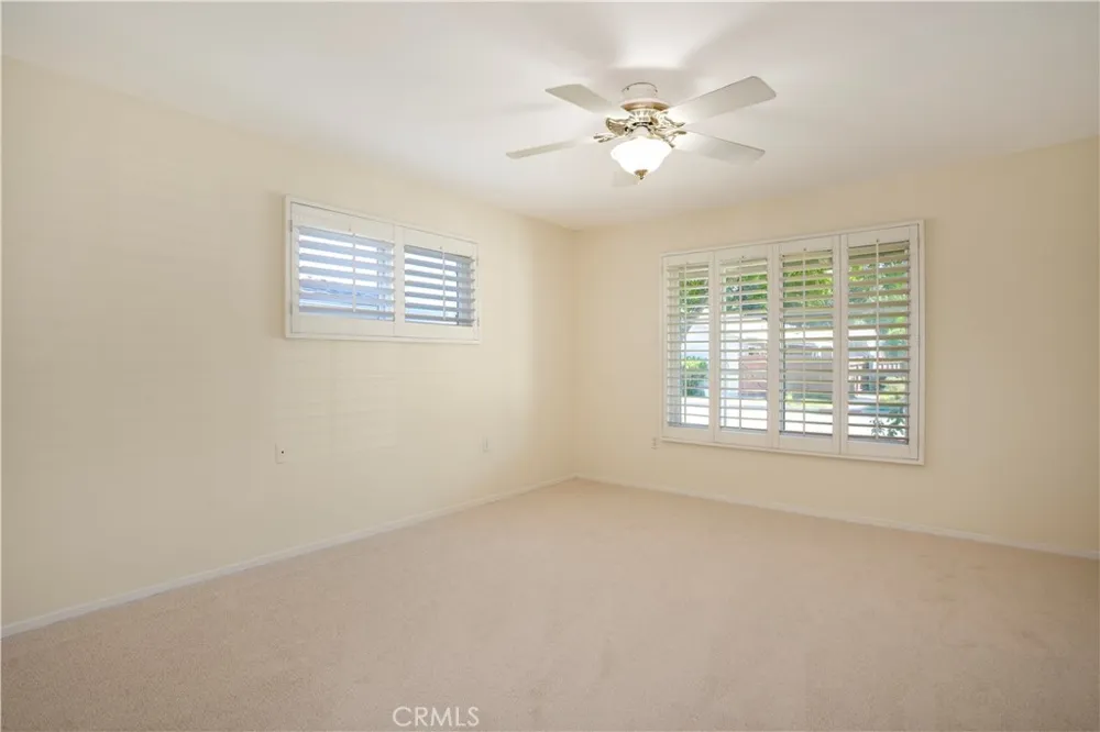 26807 Circle Of The Oaks Newhall, CA 91321