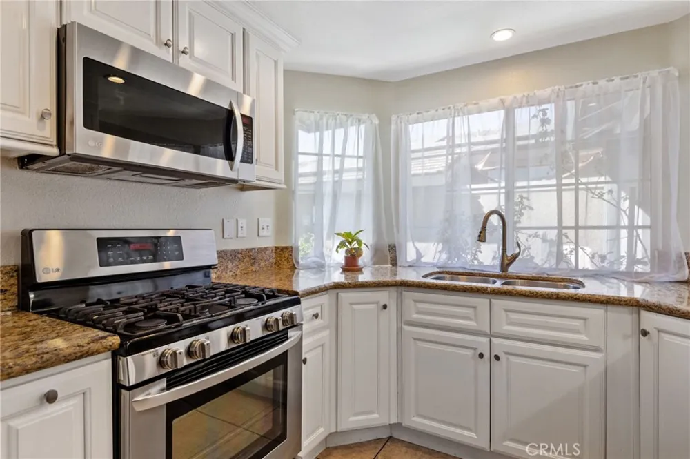 41441 Avenida De La Reina Temecula, CA 92592