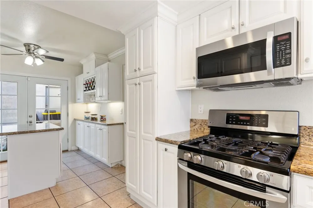 41441 Avenida De La Reina Temecula, CA 92592