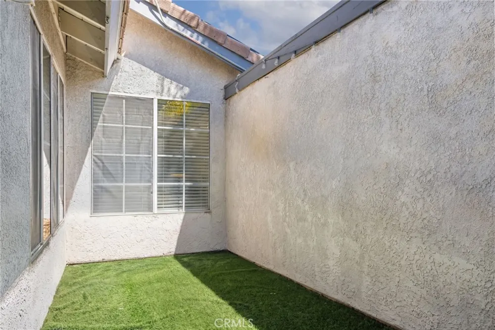 41441 Avenida De La Reina Temecula, CA 92592