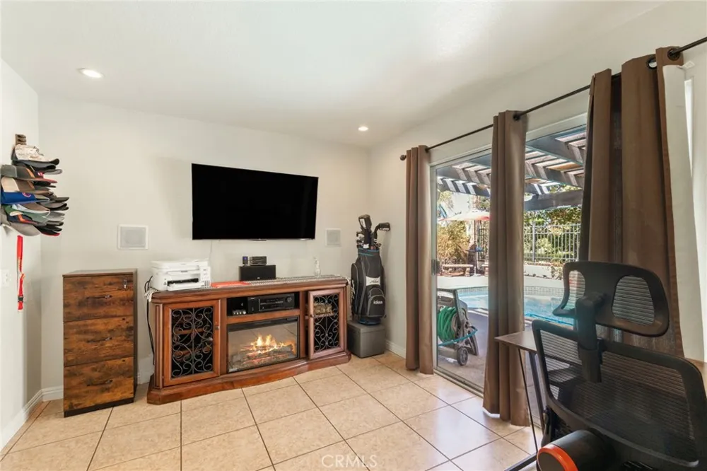 41441 Avenida De La Reina Temecula, CA 92592