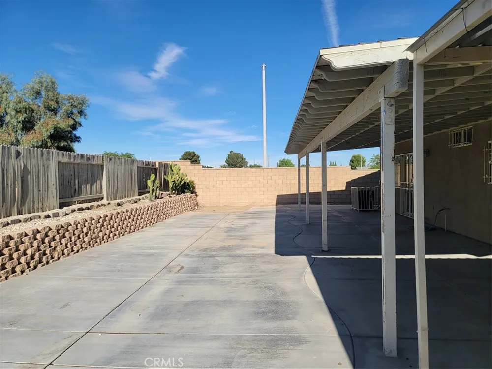 10515 Arlette Court Adelanto, CA 92301