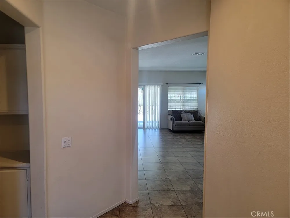 10515 Arlette Court Adelanto, CA 92301