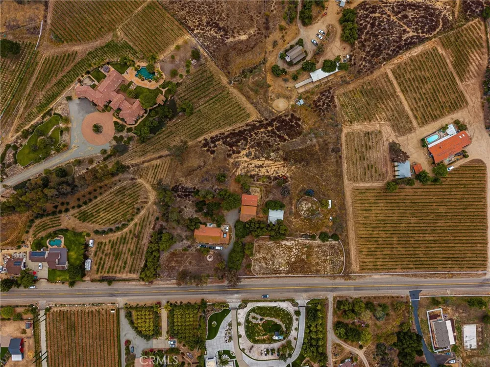 33545 Madera De Playa Temecula, CA 92592