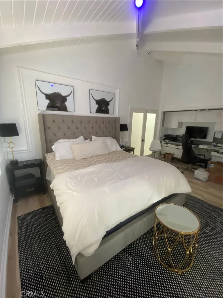 12265 Circula Panorama Santa Ana, CA 92705