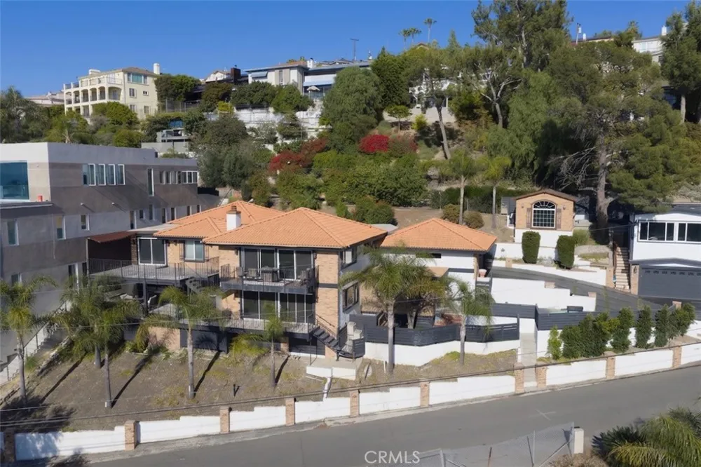 12265 Circula Panorama Santa Ana, CA 92705