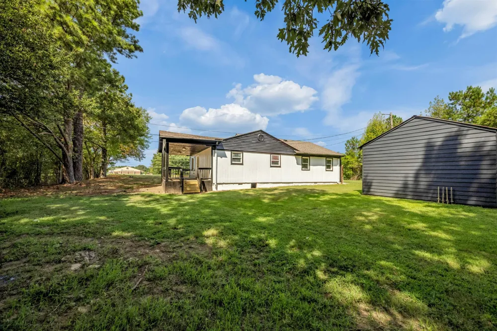 13301 GOODMAN RD RD Horn Lake, MS 38637