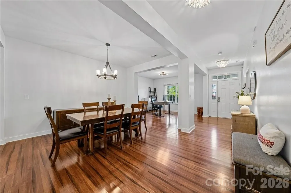 1006 Spring Rose Lane Matthews, NC 28104