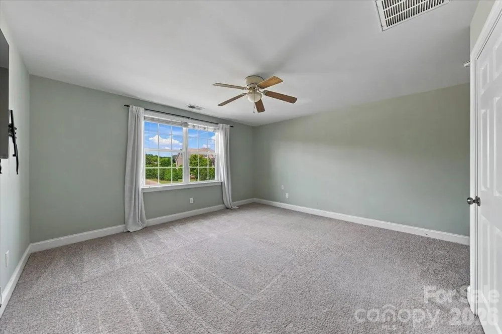 1006 Spring Rose Lane Matthews, NC 28104