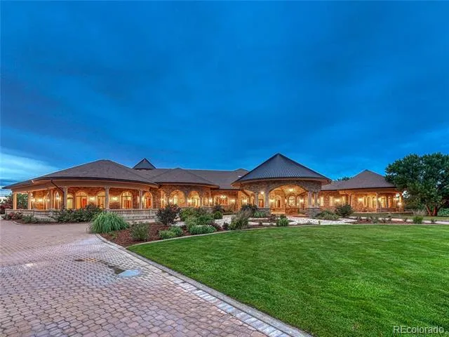 760 28 1/2 LANE Pueblo, CO 81006