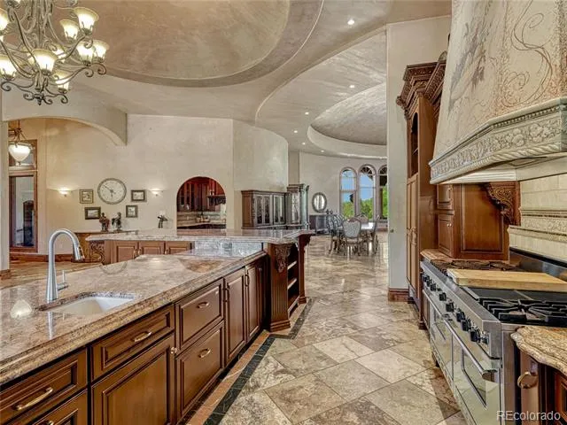 760 28 1/2 LANE Pueblo, CO 81006