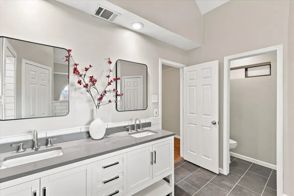 14050 Red Oak Circle Frisco, TX 75071