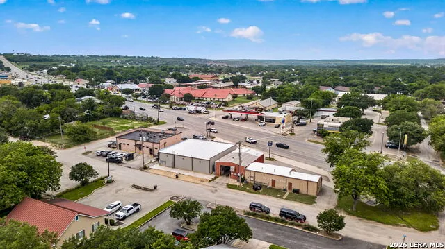 806 Us Highway 90 W Castroville, TX 78009