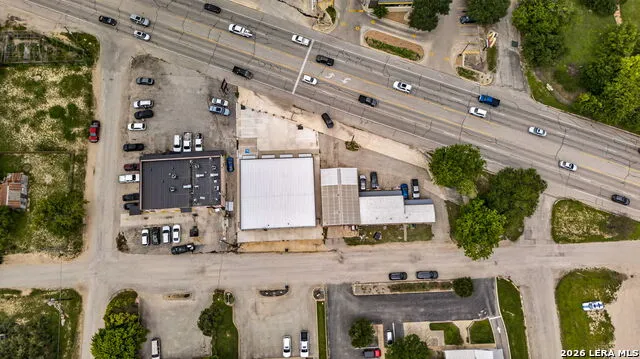 806 Us Highway 90 W Castroville, TX 78009