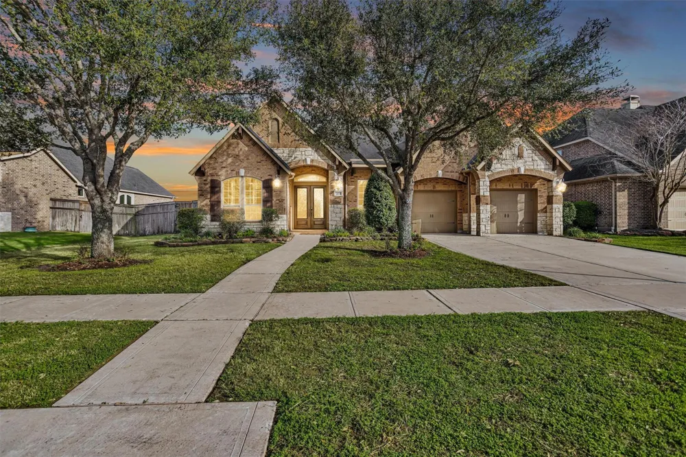 6411 S Saddle Creek Lane Fulshear, TX 77441