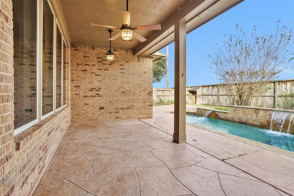 6411 S Saddle Creek Lane Fulshear, TX 77441