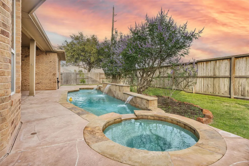 6411 S Saddle Creek Lane Fulshear, TX 77441