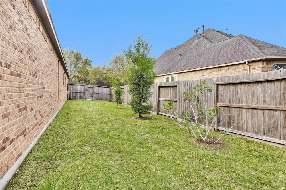 6411 S Saddle Creek Lane Fulshear, TX 77441