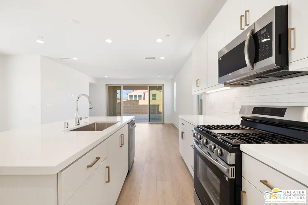 74252 Becker Street Palm Desert, CA 92211