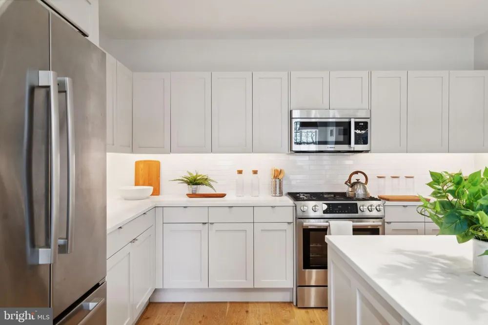 1805 WALNUT STREET #6A Philadelphia, PA 19103