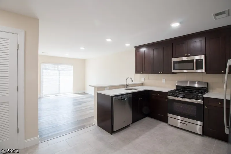 1664 Stuyvesant Ave #306 Unit 306 Union, NJ 07083