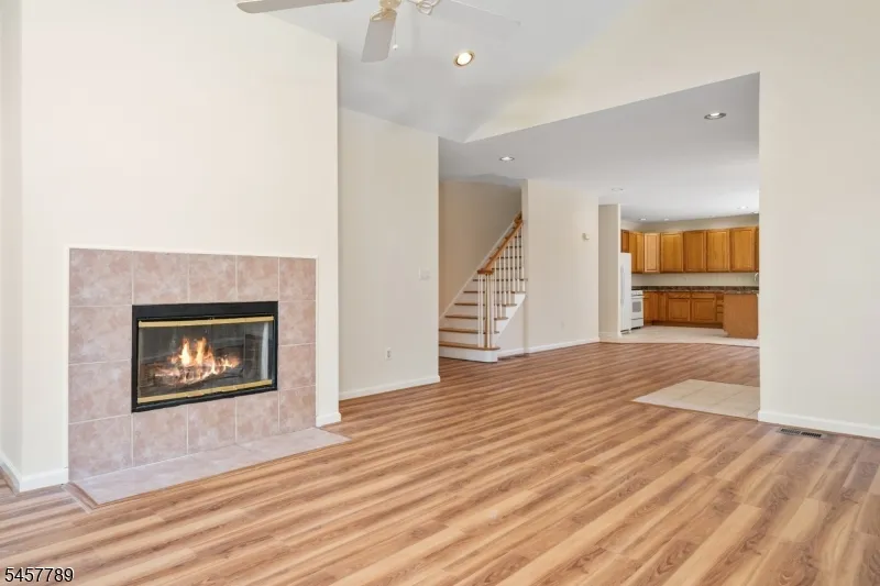 32 Havenhill Rd Hardyston, NJ 07419