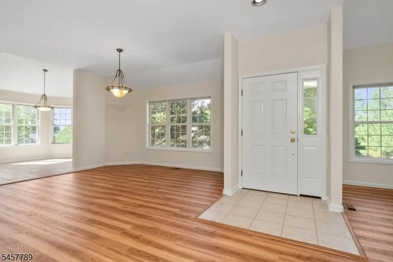 32 Havenhill Rd Hardyston, NJ 07419