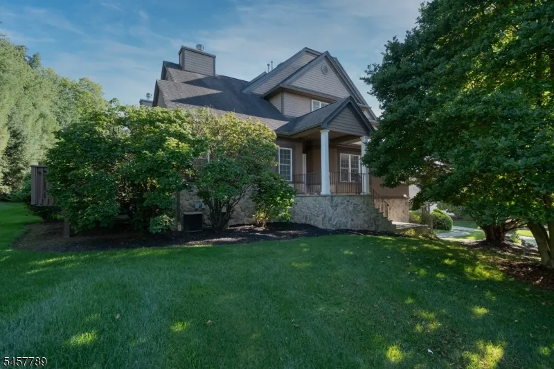 32 Havenhill Rd Hardyston, NJ 07419